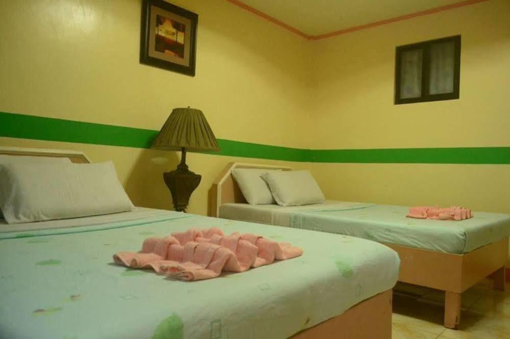 Alliyah'S Beach Resort Balabag  Esterno foto